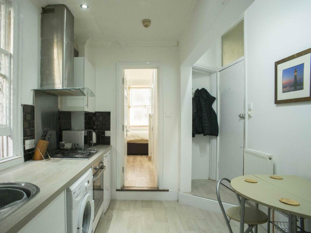 The Ploughman'S Rest Apartment Brighton Exterior photo